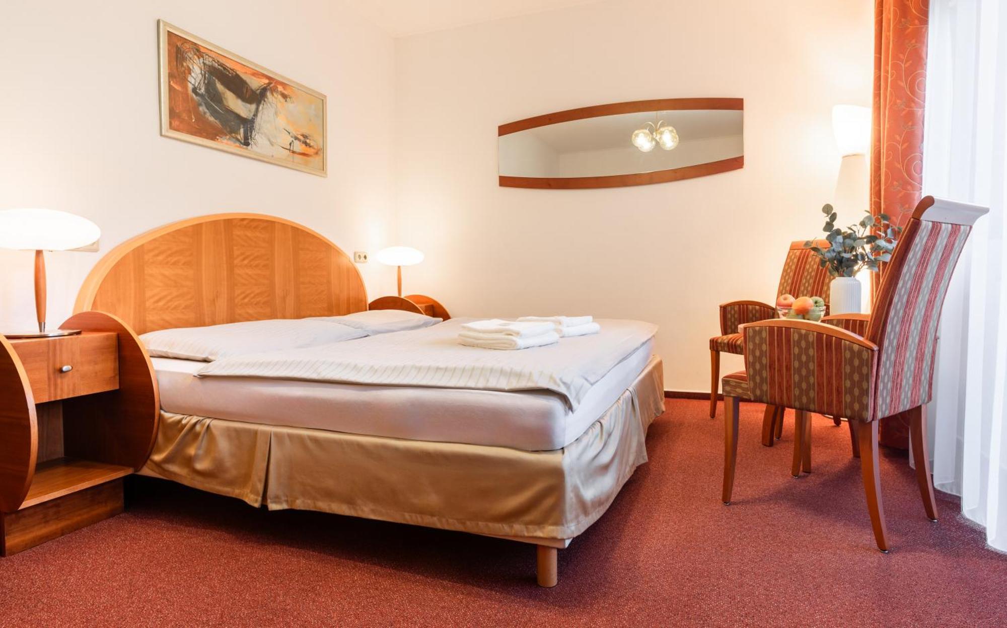 Hotel Schwarz Nové Hamry Eksteriør billede
